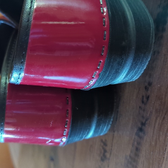 Super Red Patent Stapled Professional Clog. Sz 38. - Picture 11 of 14